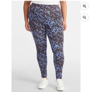 Terra & Sky Blue and Black Abstract Print Plus-Size Leggings